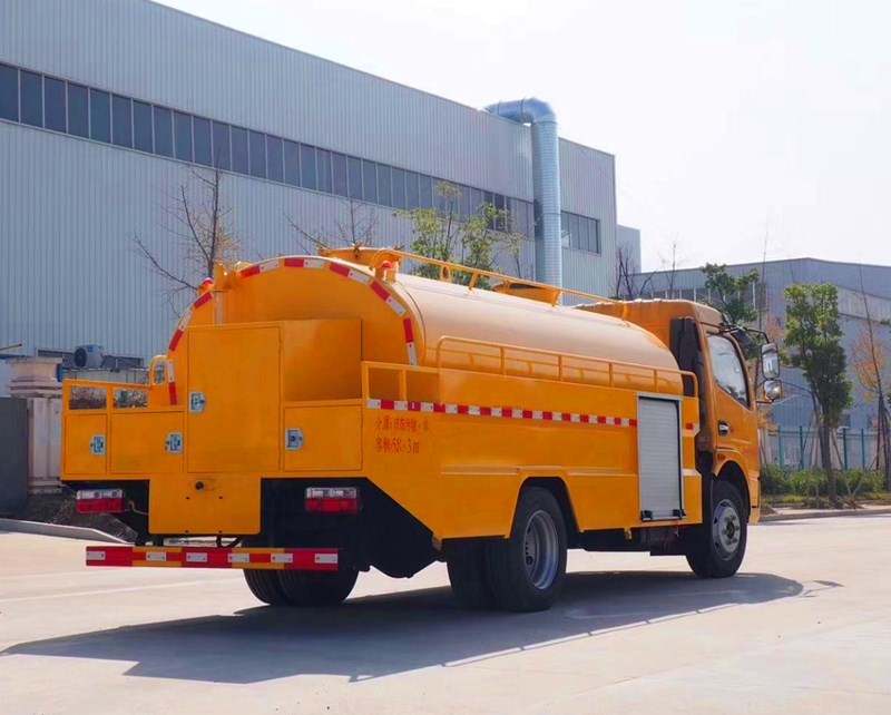 五噸管道疏通車哪里購(gòu)買更經(jīng)濟(jì)？選購(gòu)指南與市場(chǎng)分析